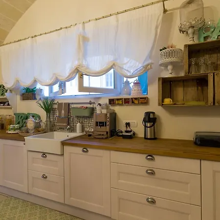 ベッド・アンド・ブレックファスト Masseria Sorani 4*